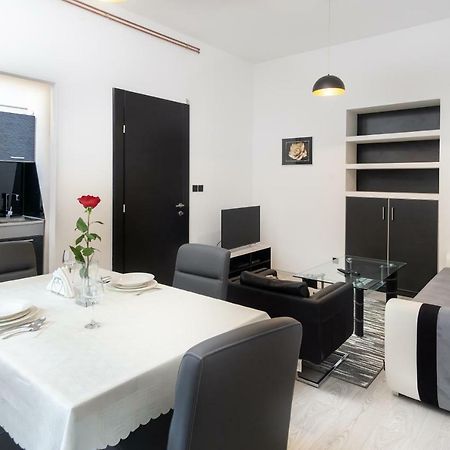Apartman Ambasador זאגרב מראה חיצוני תמונה