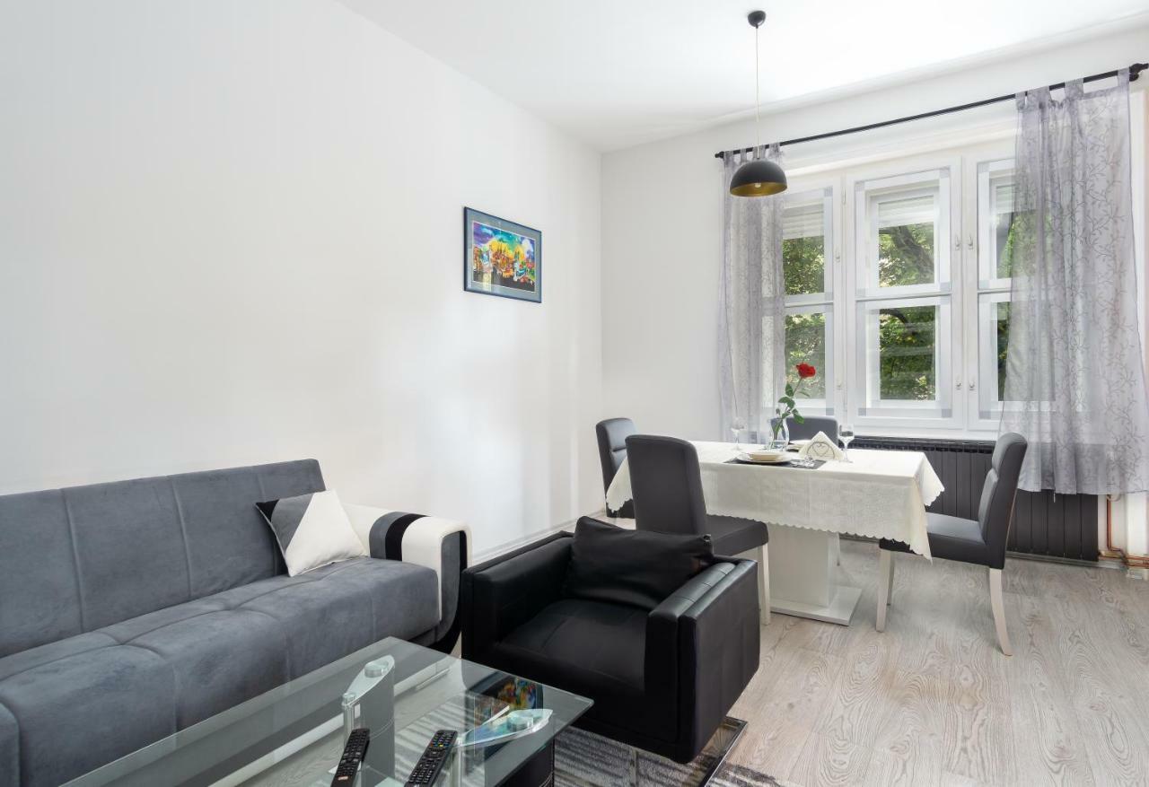 Apartman Ambasador זאגרב מראה חיצוני תמונה